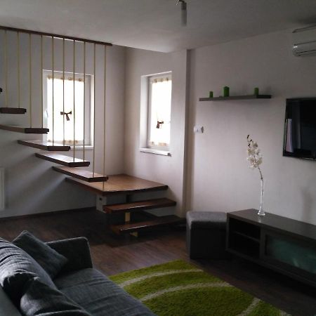 Family Holiday Apartman Nyíregyháza エクステリア 写真
